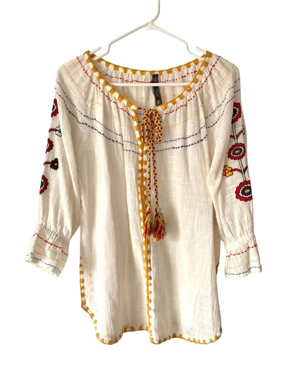 Ban Jara Anthropologie Boho Embroidered Ivory Peasant Top Mustard Trim medium